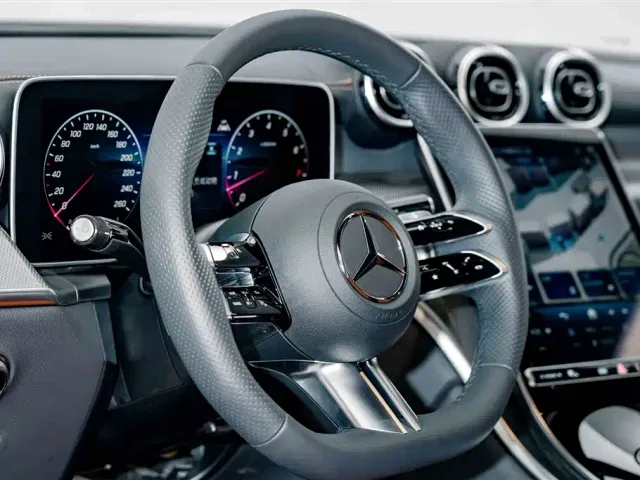 Mercedes-Benz GLC Coupe — Фото автомобиля 9