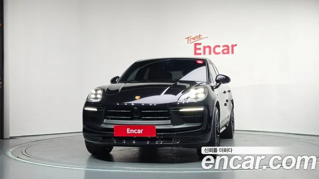 Porsche Macan — Фото автомобиля 3