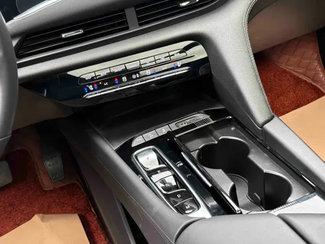 Buick Enclave — Фото автомобиля 14