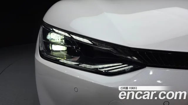 Kia EV6 — Фото автомобиля 22