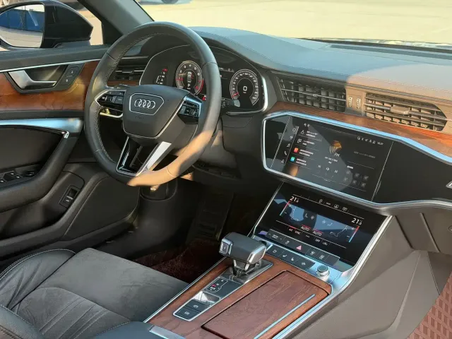Audi A6L — Фото автомобиля 12