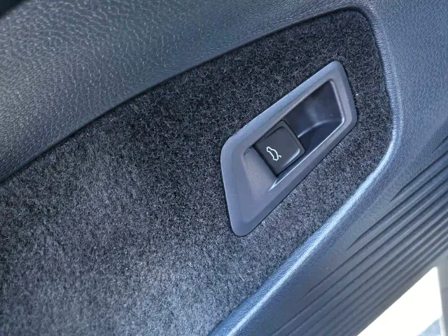 Volkswagen ID.6 Crozz — Фото автомобиля 23