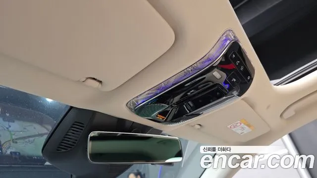 Mercedes-Benz E-Class — Фото автомобиля 22