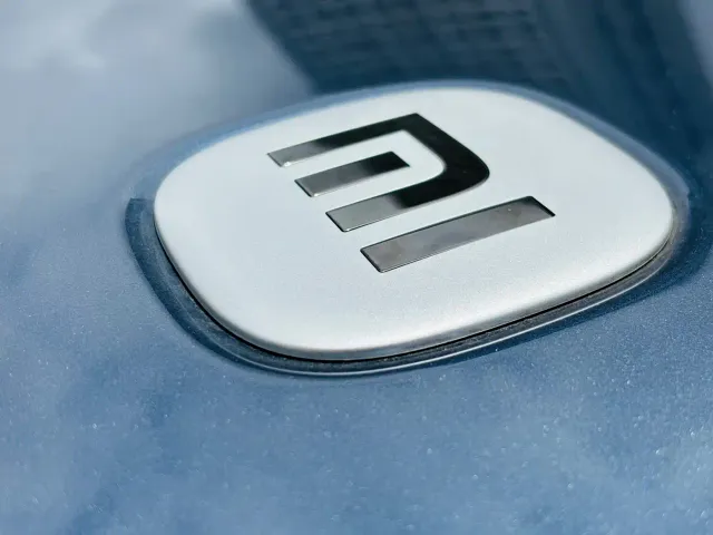 Xiaomi SU7 — Фото автомобиля 4