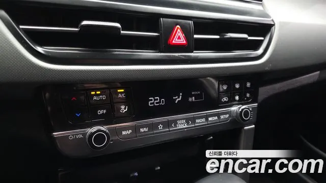 Kia Seltos — Фото автомобиля 23