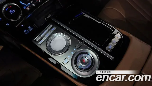 Genesis G80 Бензин 2.5 турбо 2WD — Фото автомобиля 9