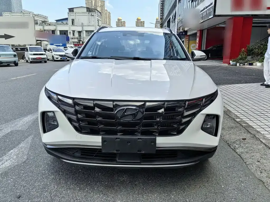 Hyundai Hyundai Tucson 2023 Tucson L 1.5T Automatic 2WD DLX Luxury Edition — Фото автомобиля 7