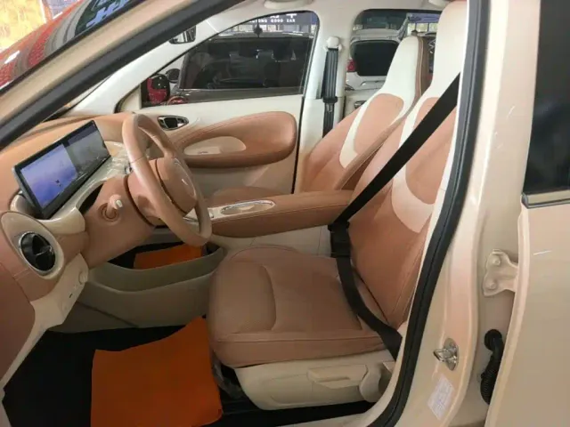 Wuling Bingo — Фото автомобиля 14