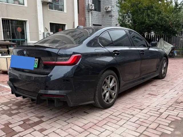 BMW i3 — Фото автомобиля 13