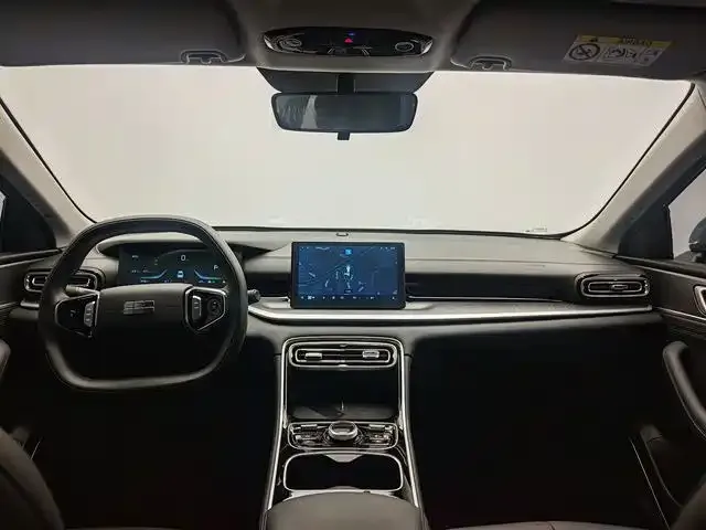 Geely Galaxy Stellar 6 — Фото автомобиля 9