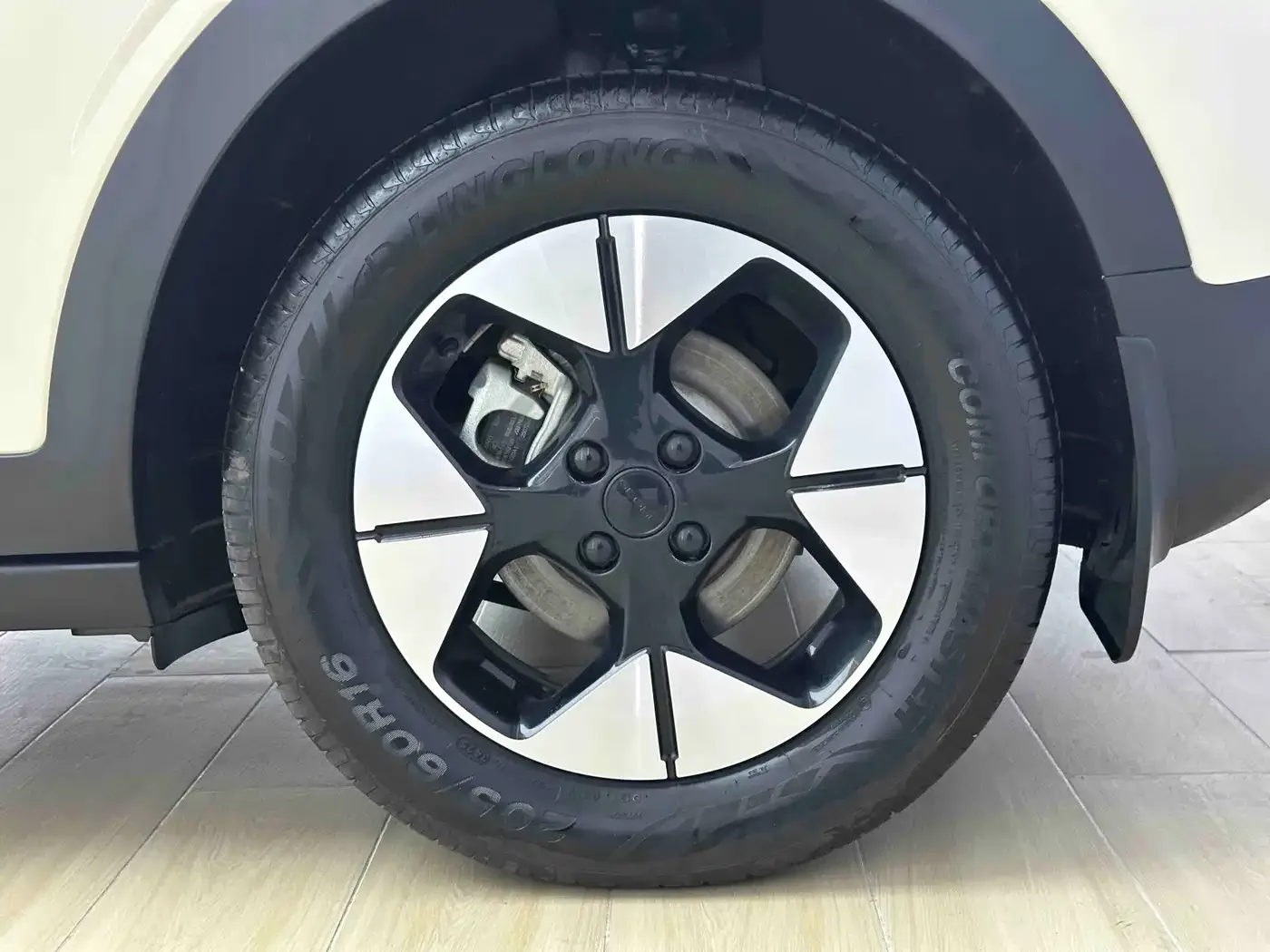 Geely Galaxy Starry Wish 2025 310km Dream Edition — Фото автомобиля 17