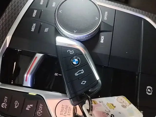 BMW 3 Series — Фото автомобиля 8