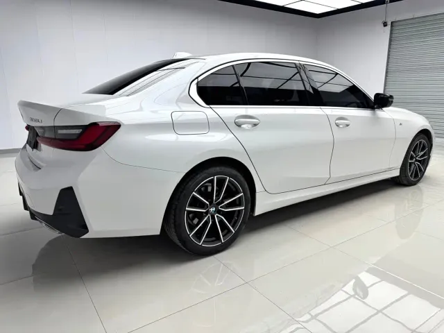 BMW 3 Series — Фото автомобиля 6