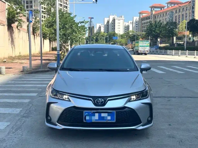 Toyota Corolla — Фото автомобиля 2