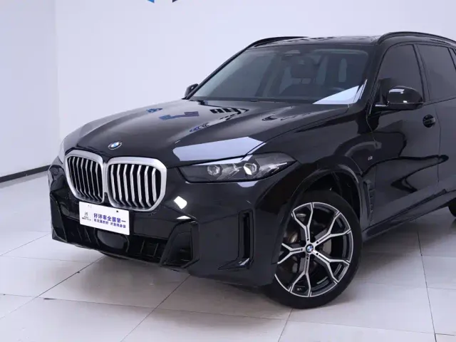 BMW X5 — Фото автомобиля 3