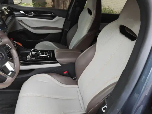 BYD Qin PLUS — Фото автомобиля 14