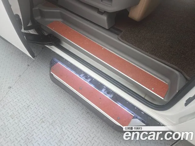 Hyundai Staria Staria L3.5 Lounge 7 мест — Фото автомобиля 18