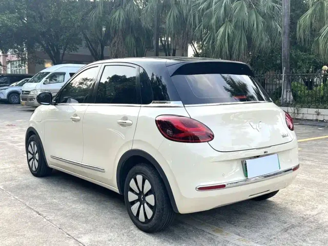 Wuling Bingo — Фото автомобиля 9