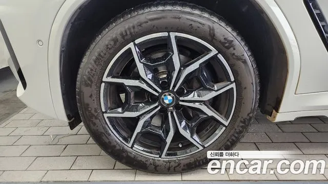 BMW X4 xDrive20i M Sport — Фото автомобиля 5