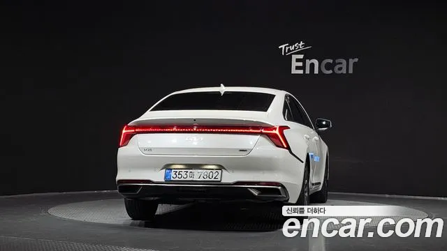 Kia K8 K8 Hybrid — Фото автомобиля 4