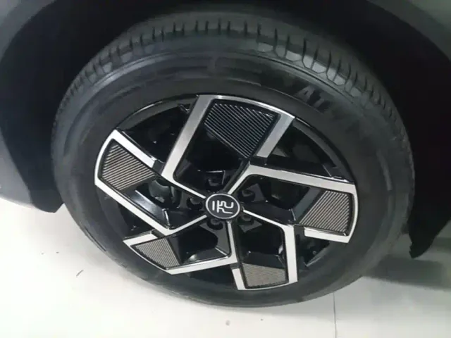 BYD Yuan PLUS — Фото автомобиля 22