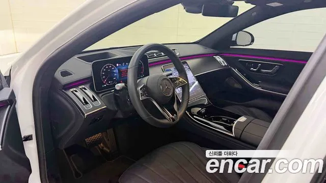 Mercedes-Benz S-Class — Фото автомобиля 13