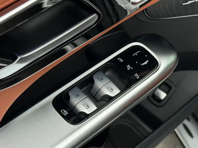 Mercedes-Benz GLC-Class — Фото автомобиля 14