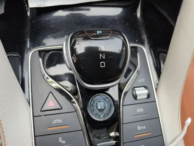 BYD Song PLUS — Фото автомобиля 6