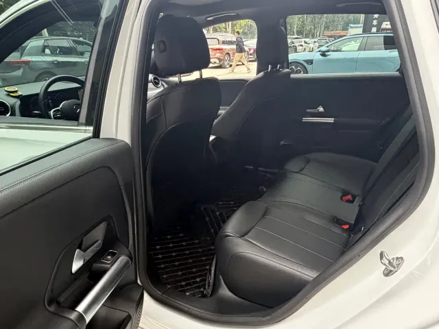 Mercedes-Benz B-Class — Фото автомобиля 9