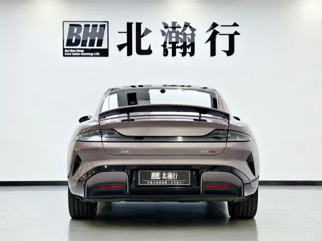 Xiaomi SU7 — Фото автомобиля 5