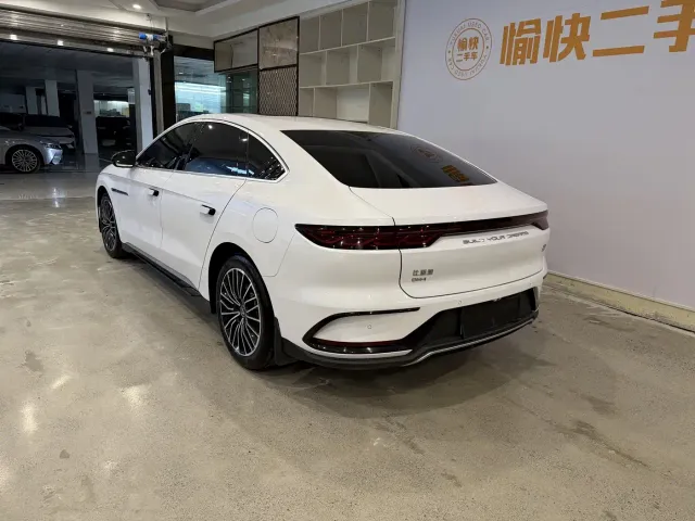 BYD Han — Фото автомобиля 7
