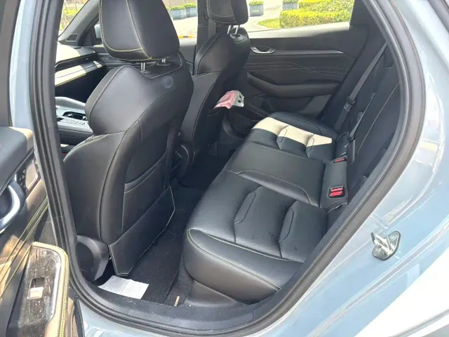 Geely Xingrui — Фото автомобиля 4