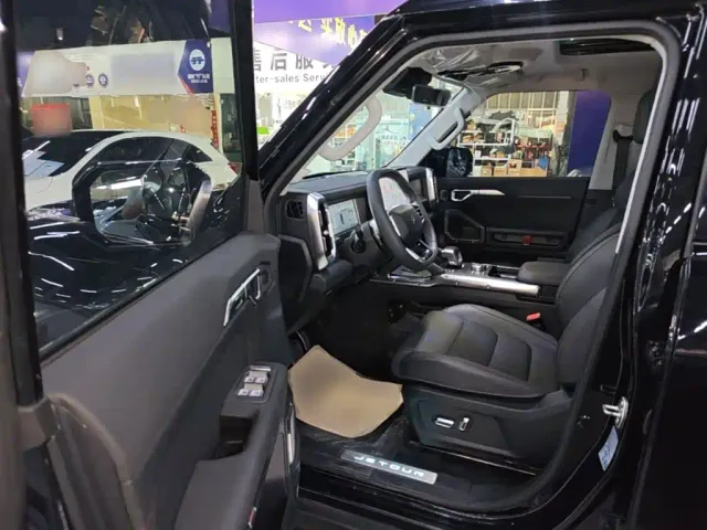 Jetour T2 — Фото автомобиля 15