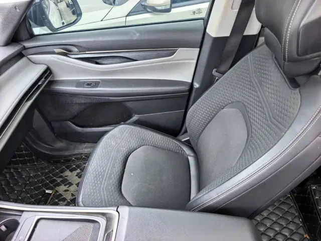 Ford Edge — Фото автомобиля 11