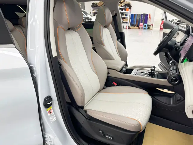 BYD Yuan PLUS — Фото автомобиля 12