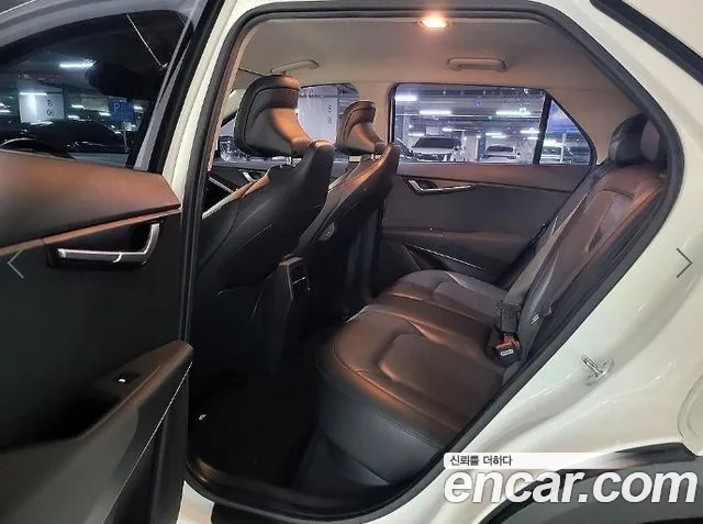 Kia Niro New — Фото автомобиля 8