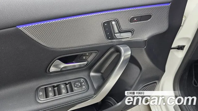 Mercedes-Benz A-Class — Фото автомобиля 15