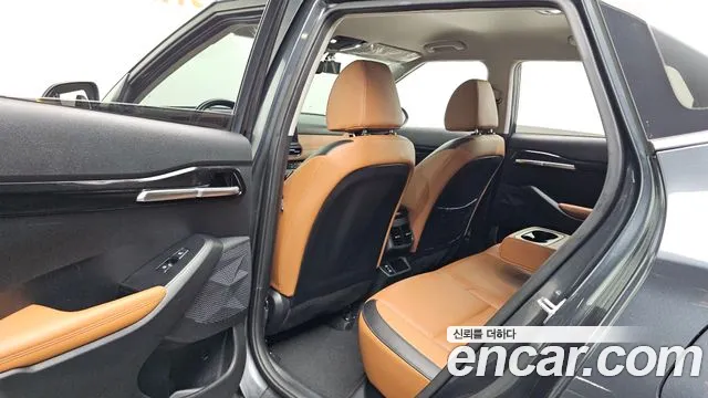 Kia Seltos Бензин 1.6 турбо 2WD — Фото автомобиля 11