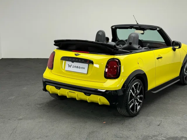 MINI Hatch — Фото автомобиля 20