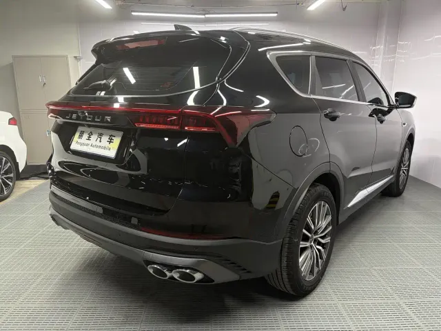 Jetour X70 Plus — Фото автомобиля 18