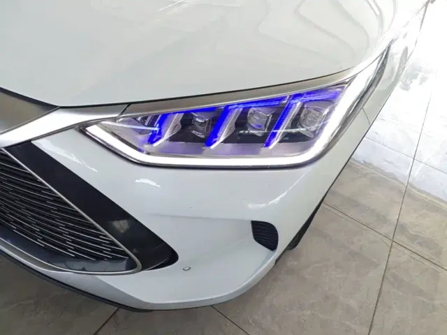BYD Song PLUS — Фото автомобиля 23