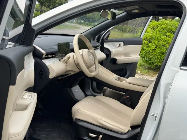 Wuling Starlight S — Фото автомобиля 7