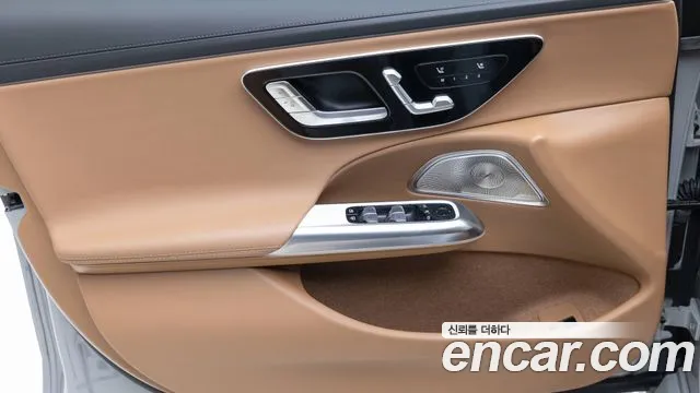 Mercedes-Benz E-Class W214 — Фото автомобиля 12