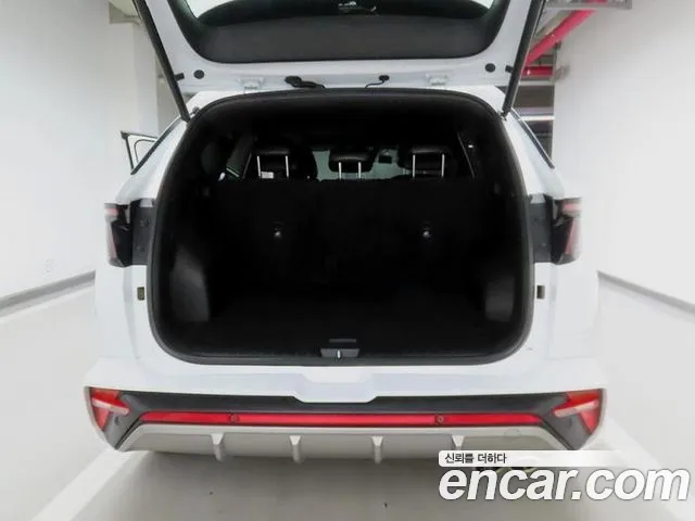 Hyundai Tucson Tucson (NX4) Бензин 1.6 турбо 2WD — Фото автомобиля 5
