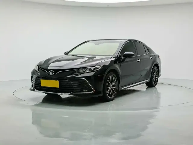 Фотография автомобиля — Toyota Camry
