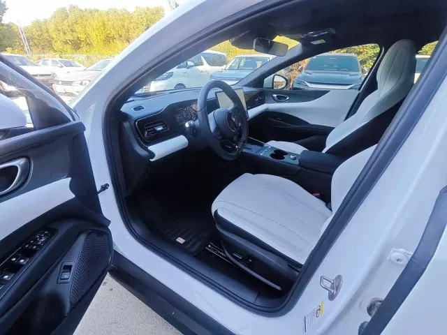 BYD Seal 06 — Фото автомобиля 9