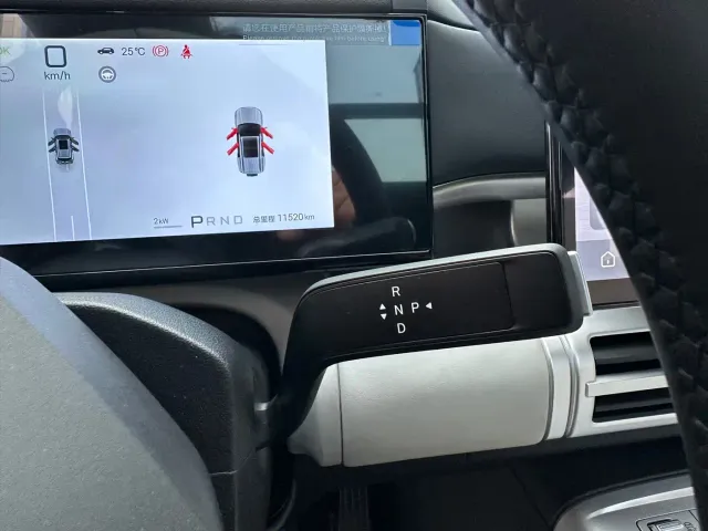 BYD FangChengBao Titanium 7 — Фото автомобиля 24