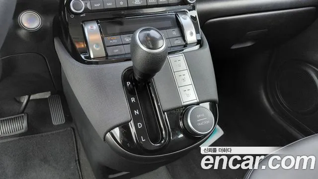 Hyundai Casper Casper Essential — Фото автомобиля 9