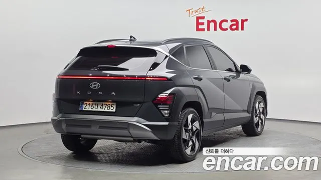 Hyundai Kona Kona (SX2) Бензин 1.6 Turbo 4WD — Фото автомобиля 2