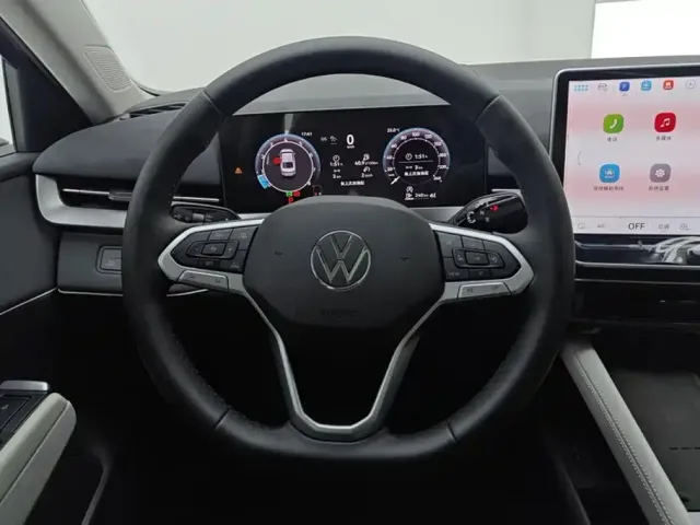 Volkswagen Sagitar — Фото автомобиля 15